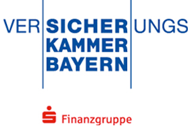 Logo der Versicherungskammer Bayern mit rotem Schriftzug "Finanzgruppe".